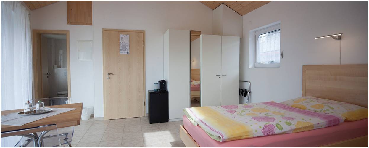 CHAMBRE-s2-1.JPG